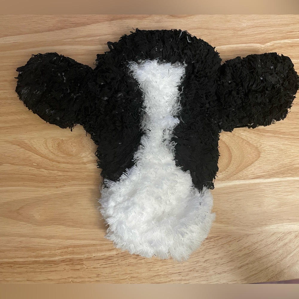 Handmade cow head hanging decor